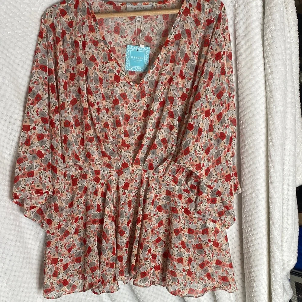 Hayden Los Angeles Red peach and Gray sheer Floral Blouse - Picture 1 of 5